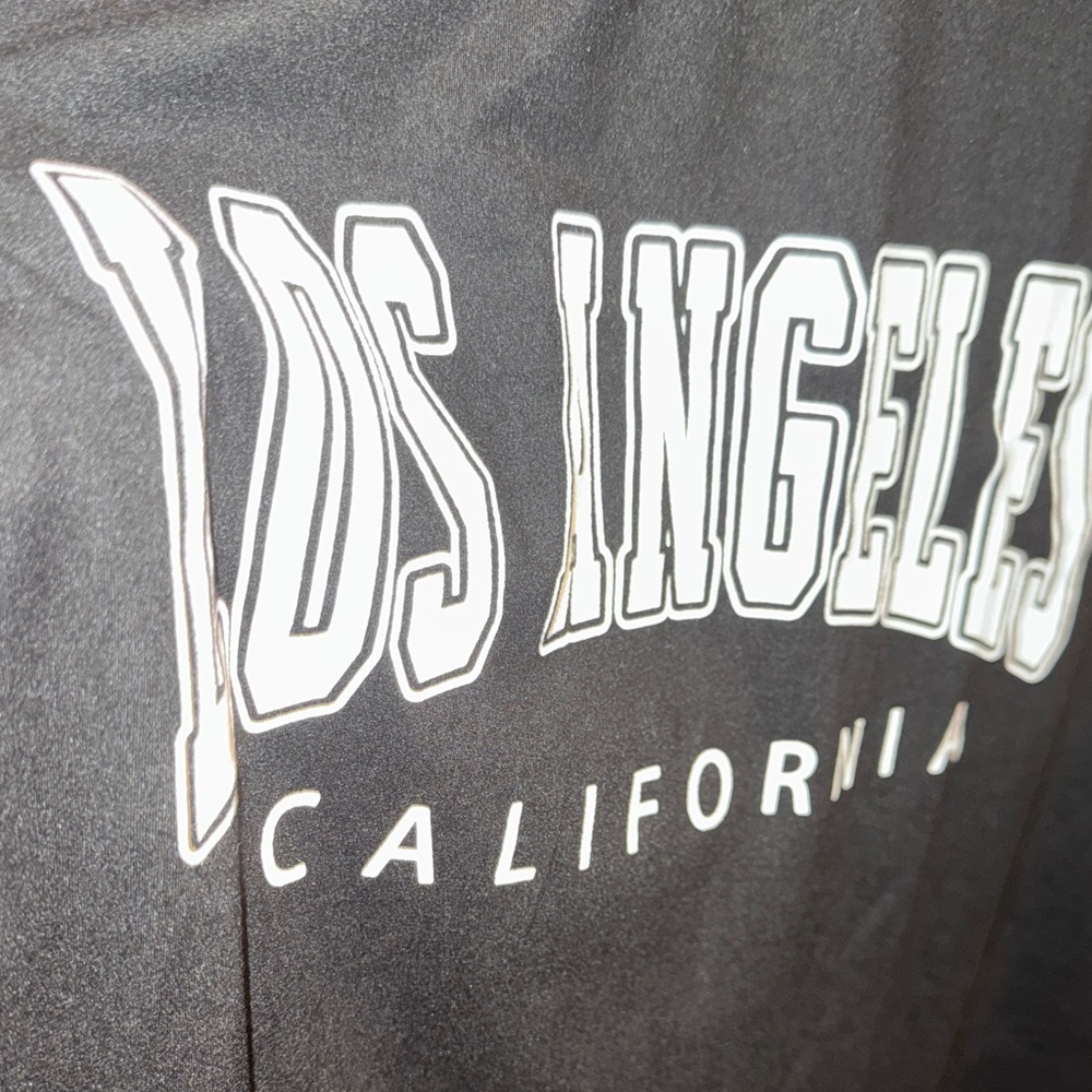 Angel Cult-  NWOT Los Angeles California Black Graphic Tee Size Medium - Picture 9 of 13